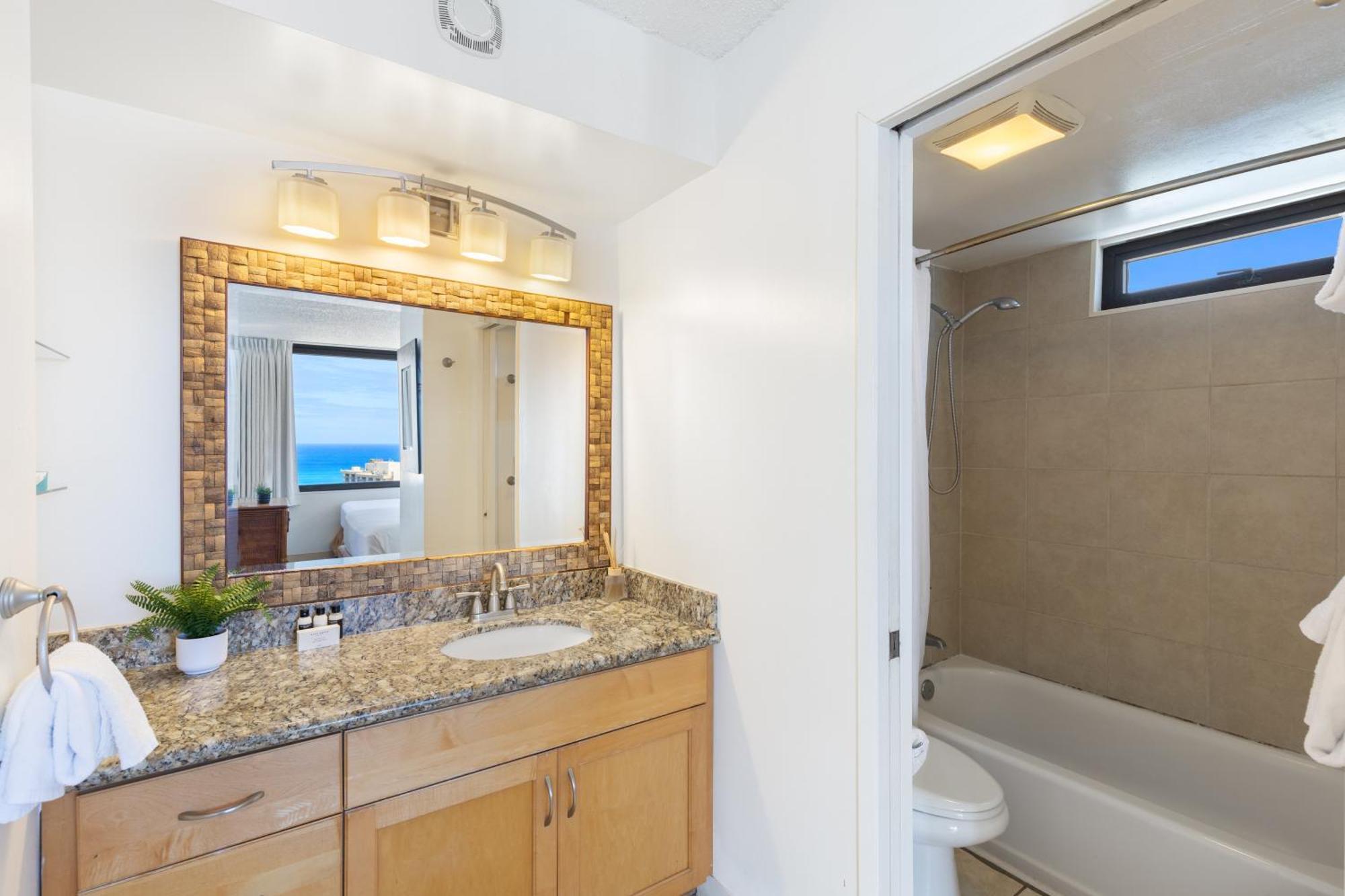 Beautifully Renovated 32Nd Floor Deluxe Ocean View Waikiki Condo Condo Χονολουλού Εξωτερικό φωτογραφία